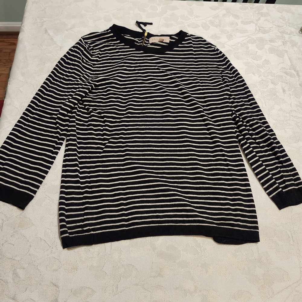 Philosophy Black And White 3/4 Sleeve Crewneck Sweater Size M